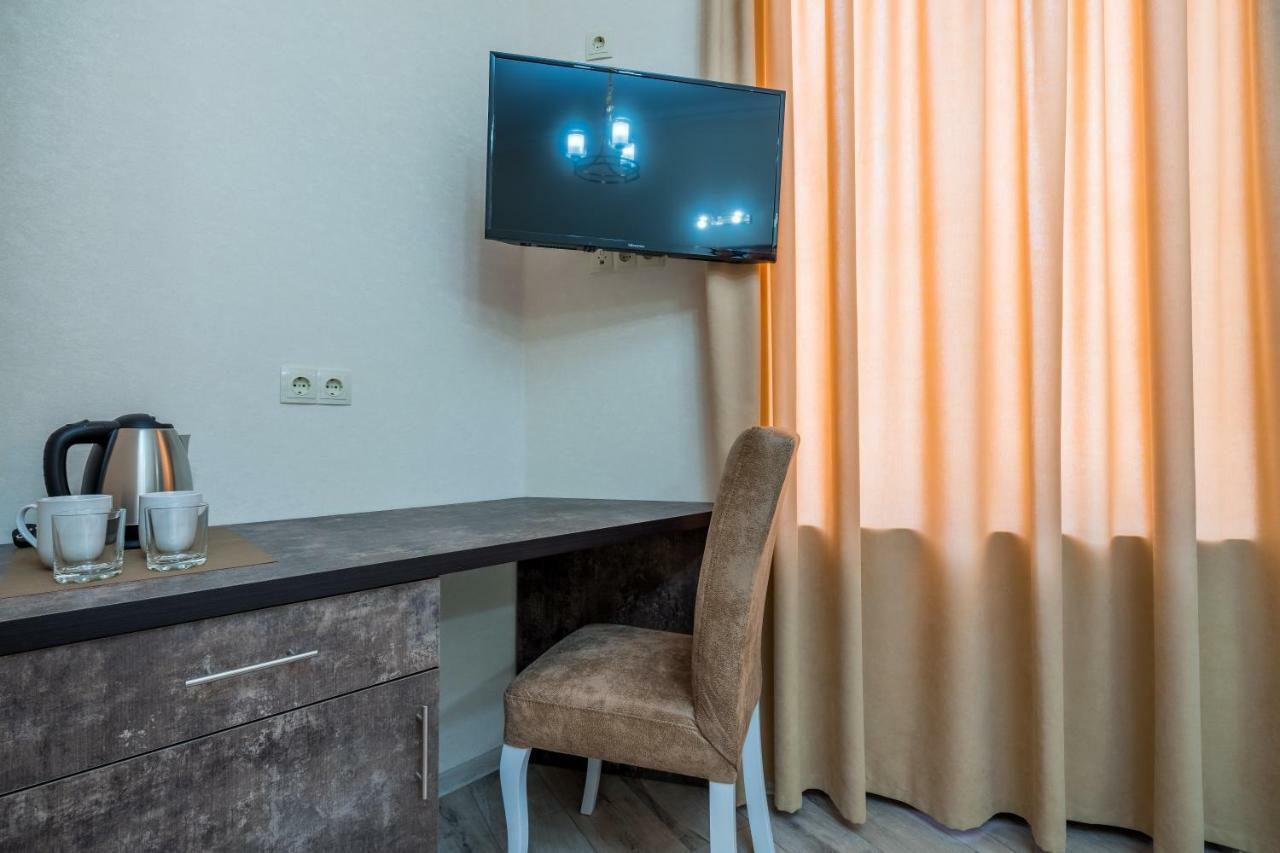 Golden Light Hotel Tbilissi Extérieur photo